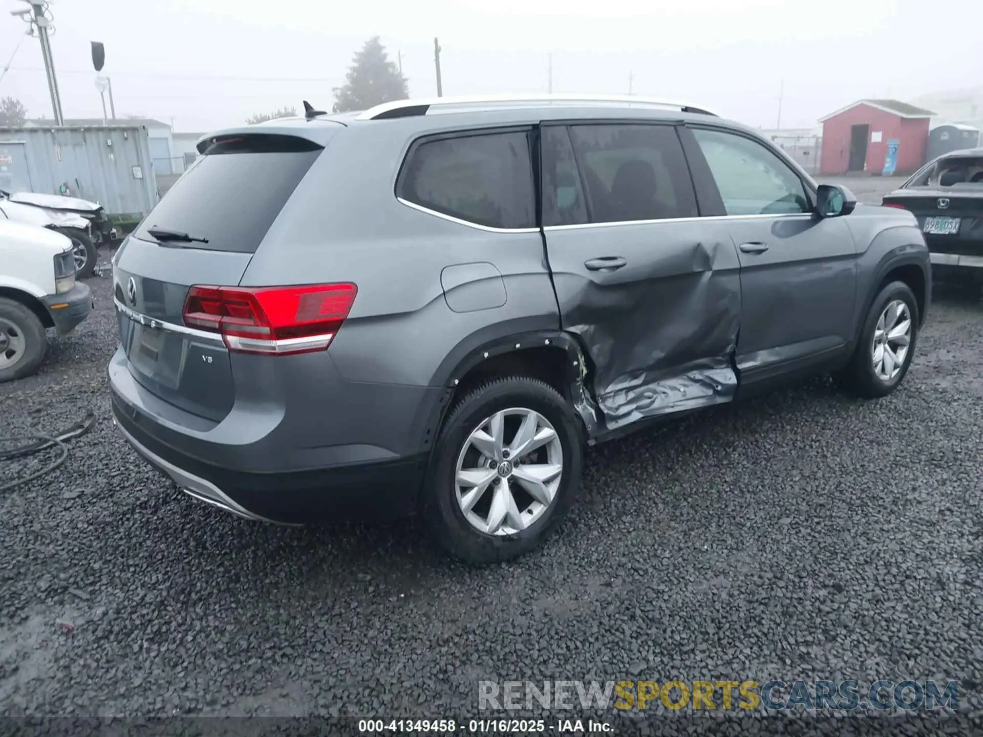 4 Photograph of a damaged car 1V2DR2CA1KC534969 VOLKSWAGEN ATLAS 2019