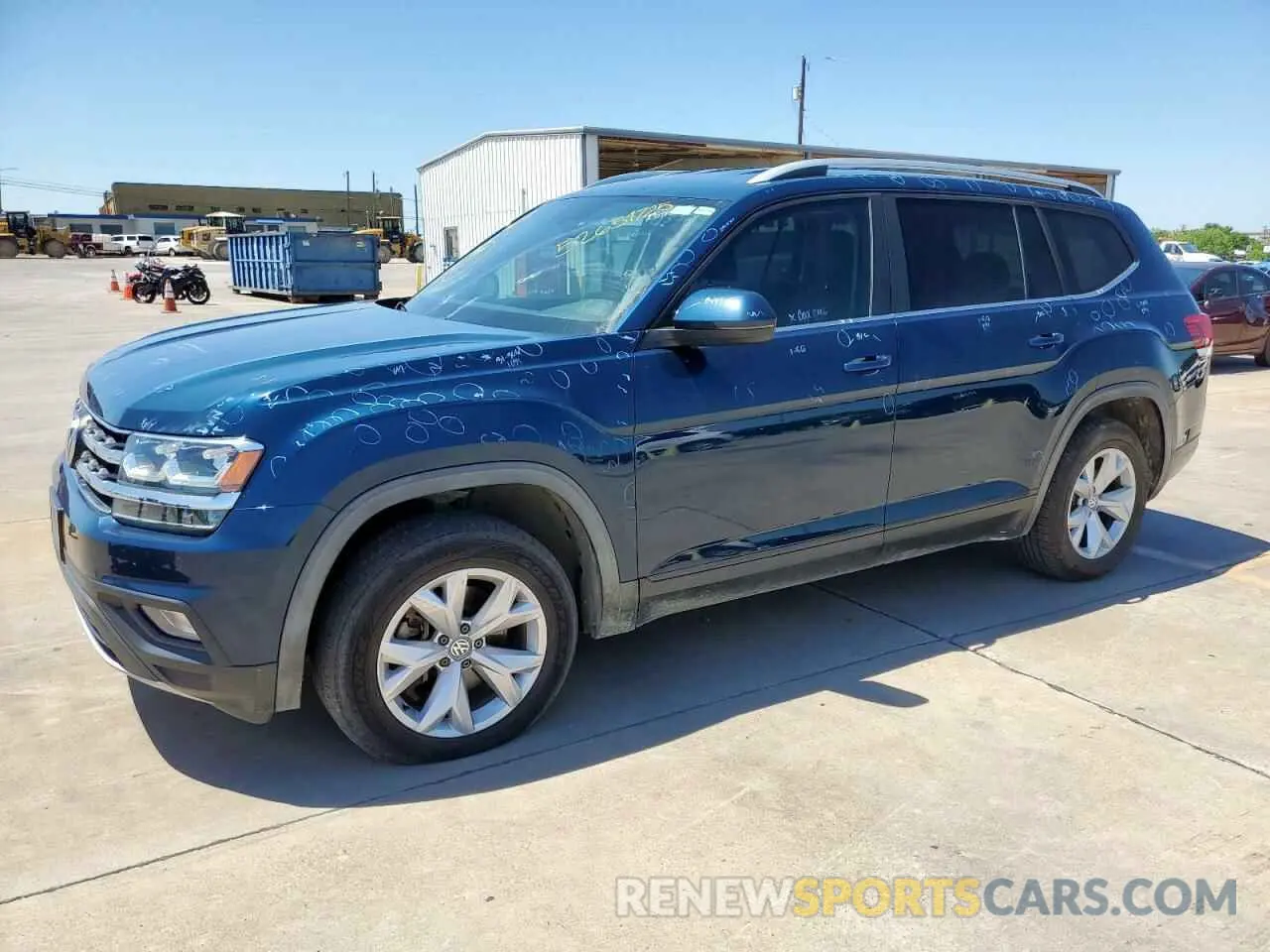 1 Photograph of a damaged car 1V2DR2CA1KC611405 VOLKSWAGEN ATLAS 2019