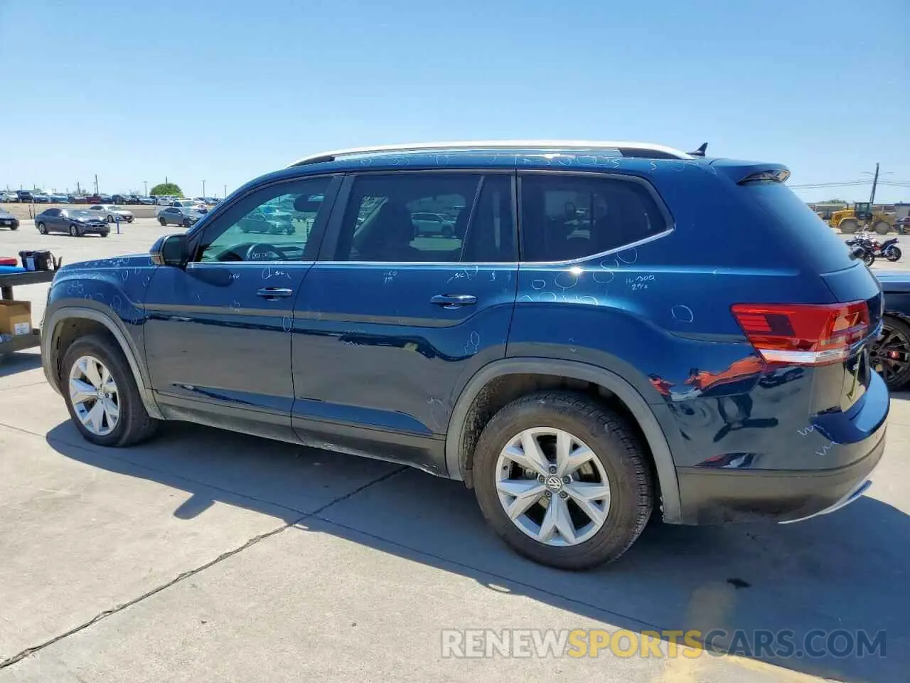 2 Photograph of a damaged car 1V2DR2CA1KC611405 VOLKSWAGEN ATLAS 2019