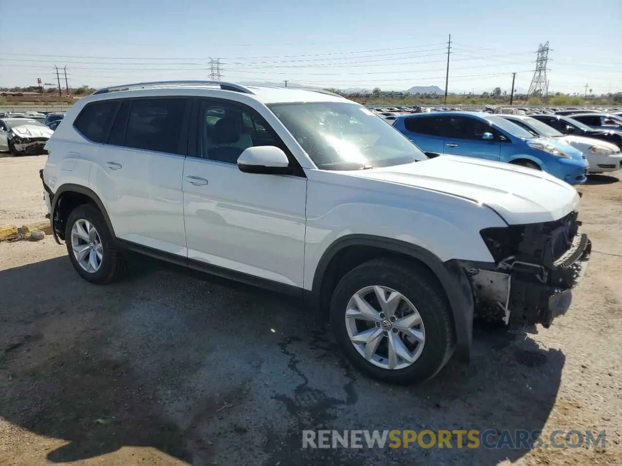 4 Photograph of a damaged car 1V2DR2CA2KC533880 VOLKSWAGEN ATLAS 2019