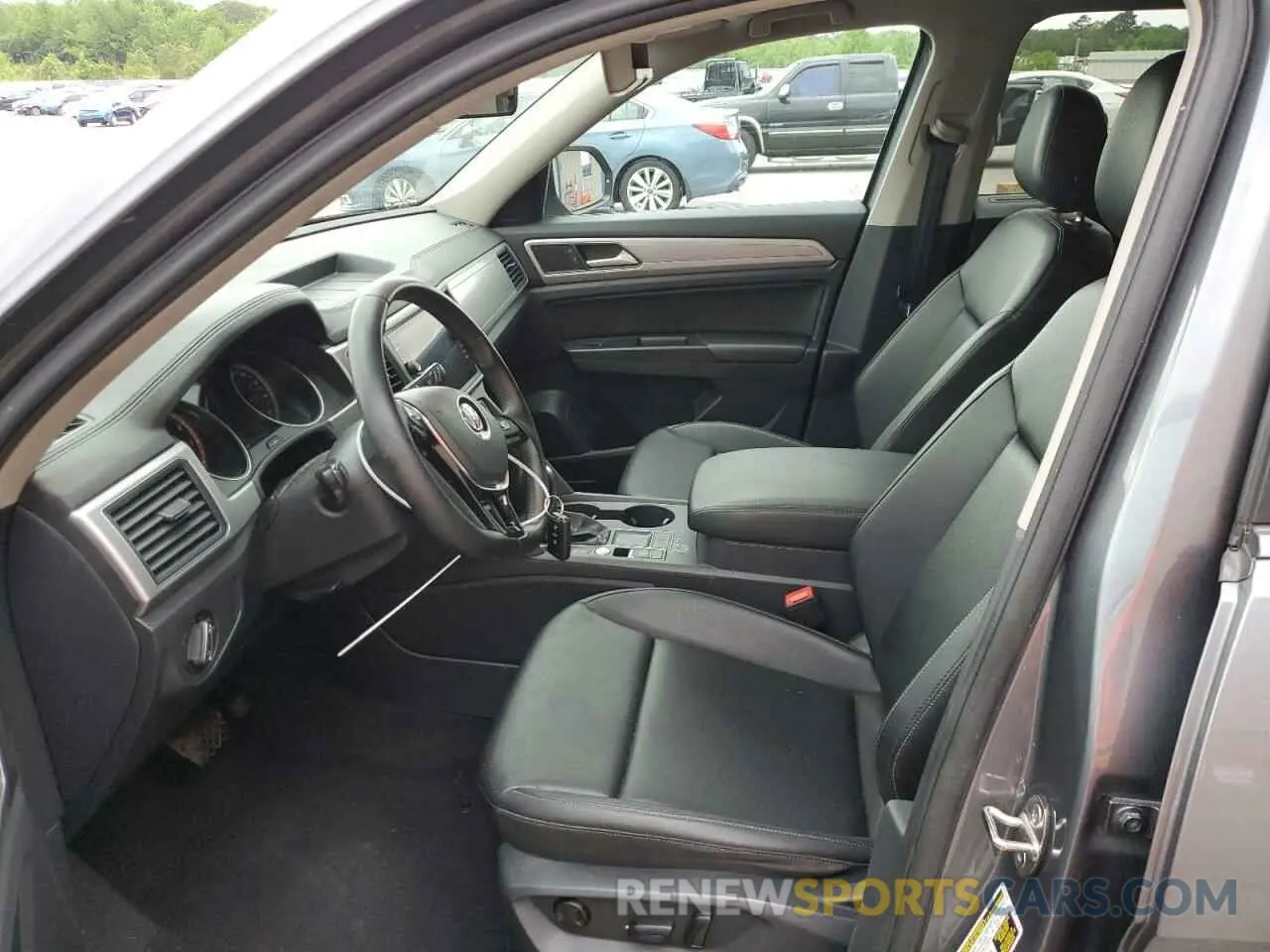 7 Photograph of a damaged car 1V2DR2CA2KC537413 VOLKSWAGEN ATLAS 2019