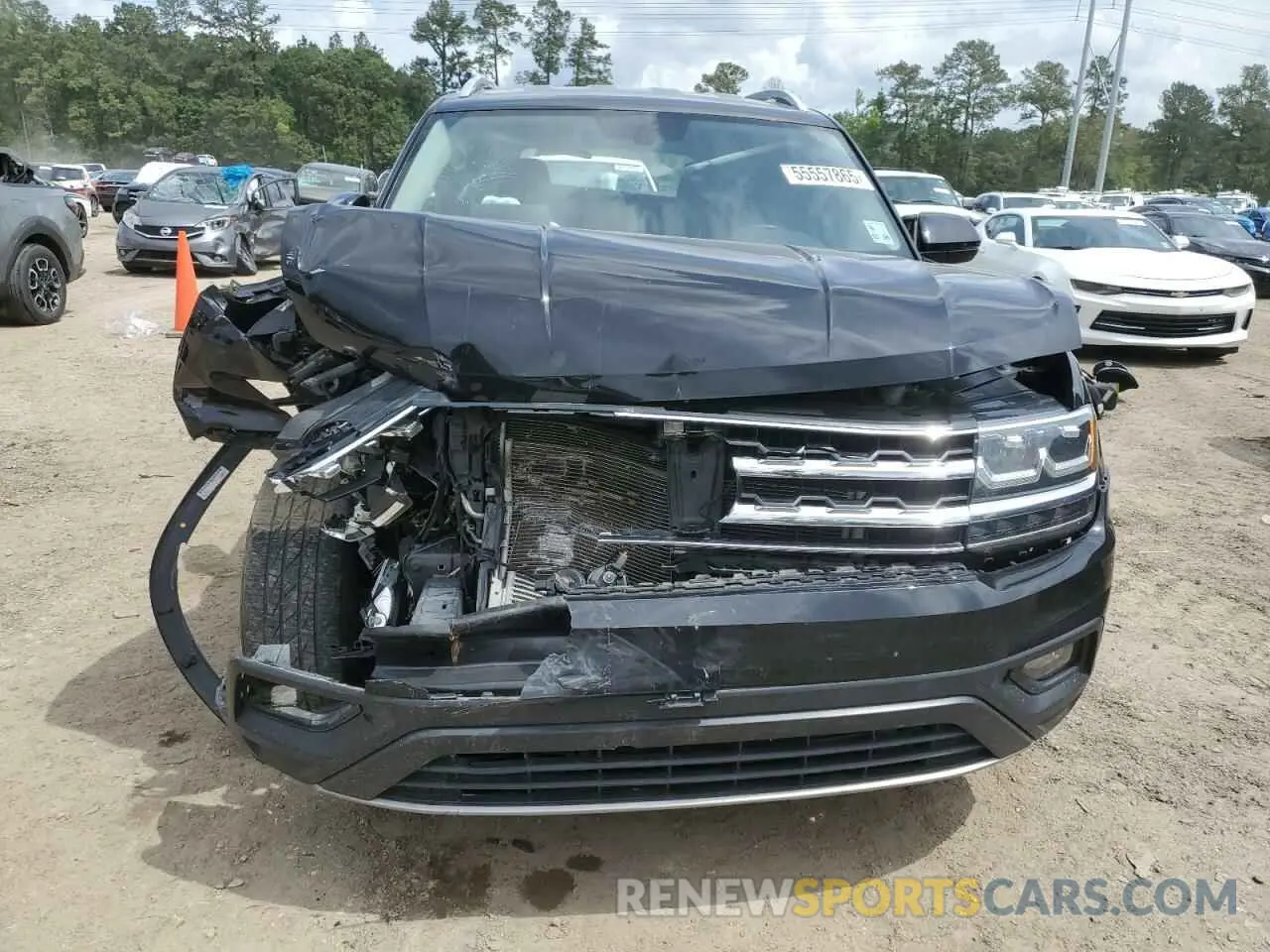 5 Photograph of a damaged car 1V2DR2CA7KC605849 VOLKSWAGEN ATLAS 2019