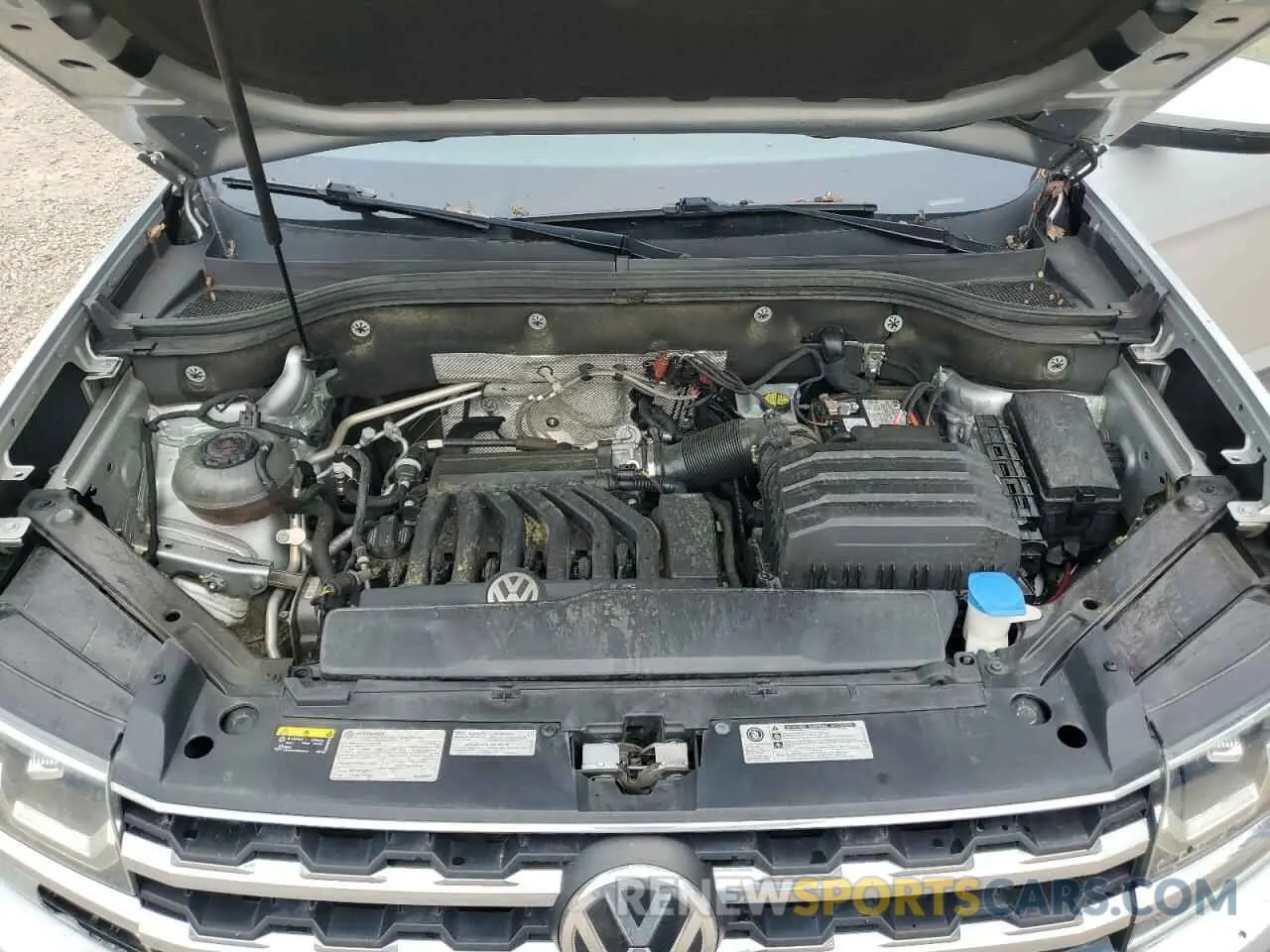 12 Photograph of a damaged car 1V2DR2CA8KC530787 VOLKSWAGEN ATLAS 2019