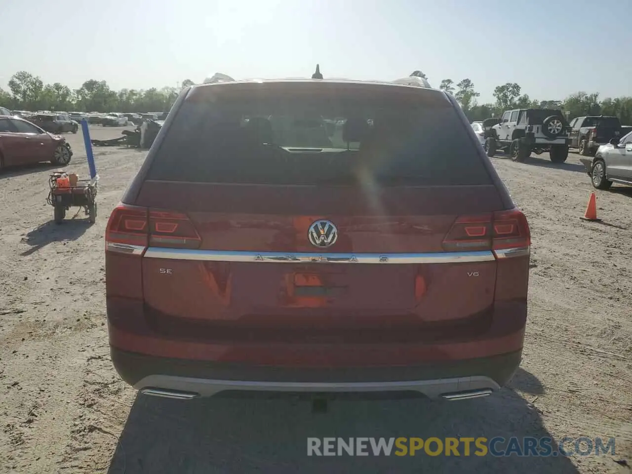 6 Photograph of a damaged car 1V2DR2CA8KC604113 VOLKSWAGEN ATLAS 2019