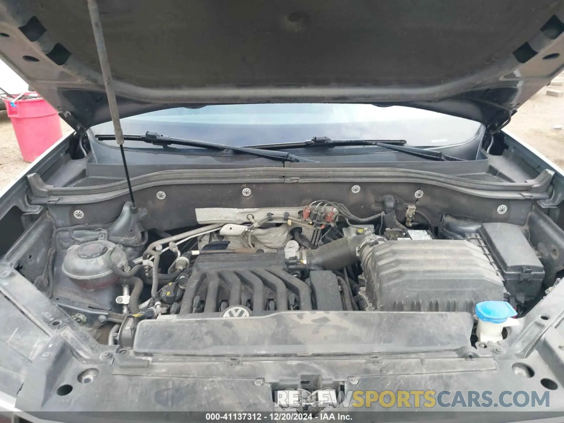 10 Photograph of a damaged car 1V2DR2CAXKC534923 VOLKSWAGEN ATLAS 2019