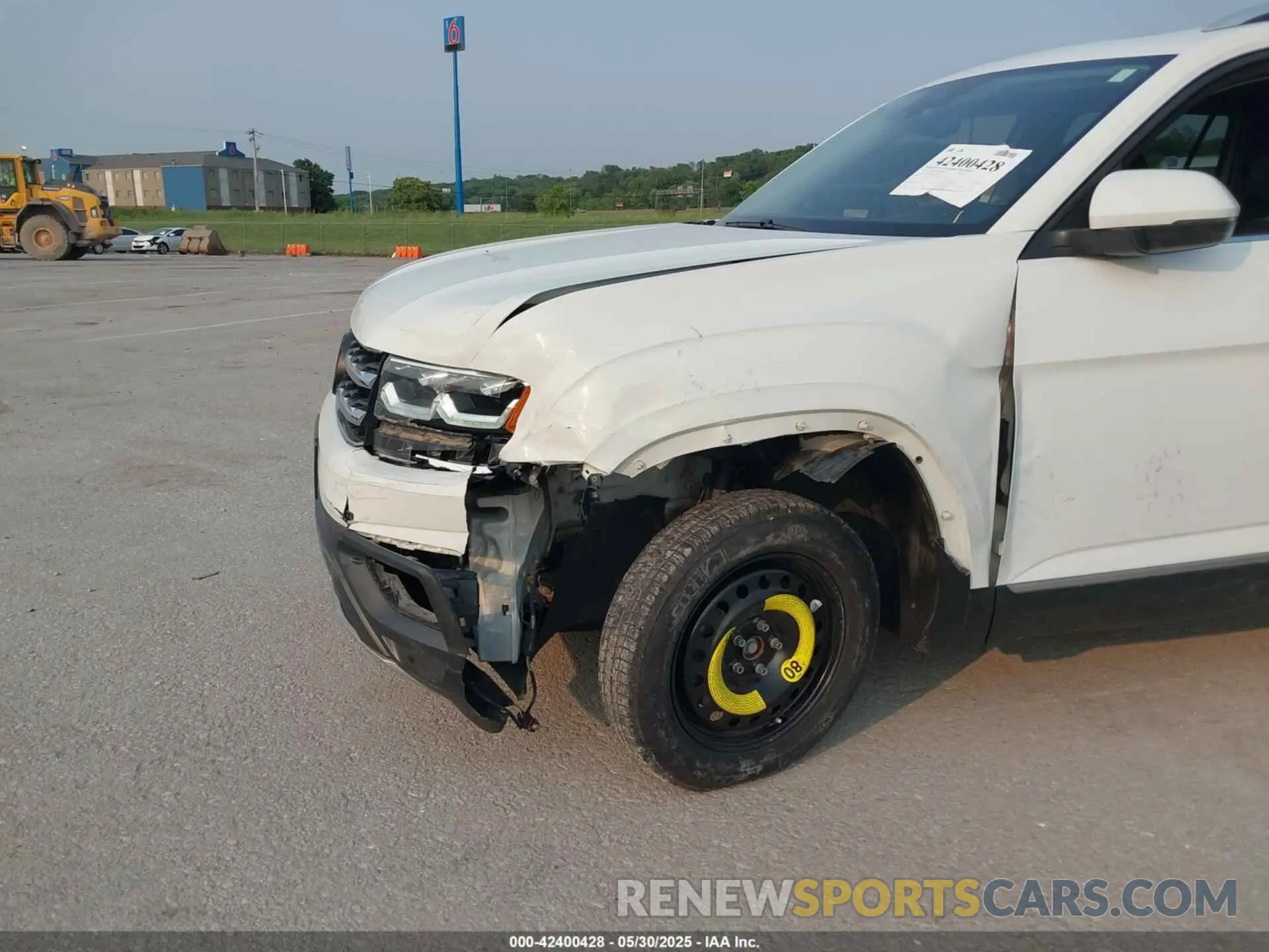 6 Photograph of a damaged car 1V2ER2CA0KC512305 VOLKSWAGEN ATLAS 2019