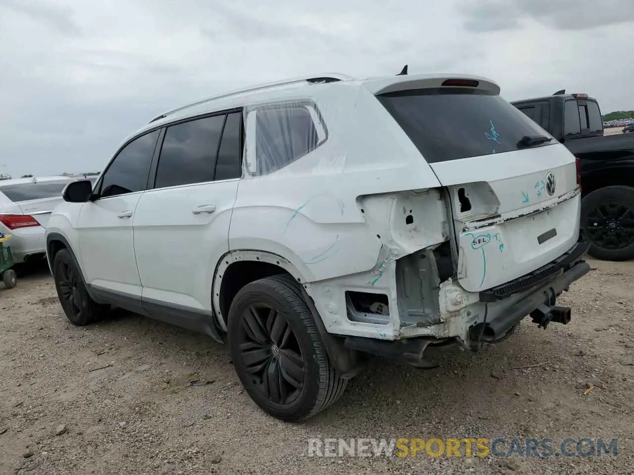 2 Photograph of a damaged car 1V2ER2CA0KC593693 VOLKSWAGEN ATLAS 2019