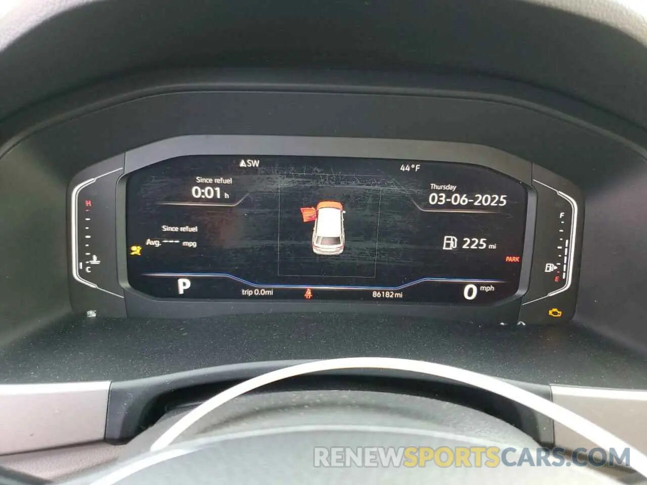 9 Photograph of a damaged car 1V2ER2CA3KC555133 VOLKSWAGEN ATLAS 2019