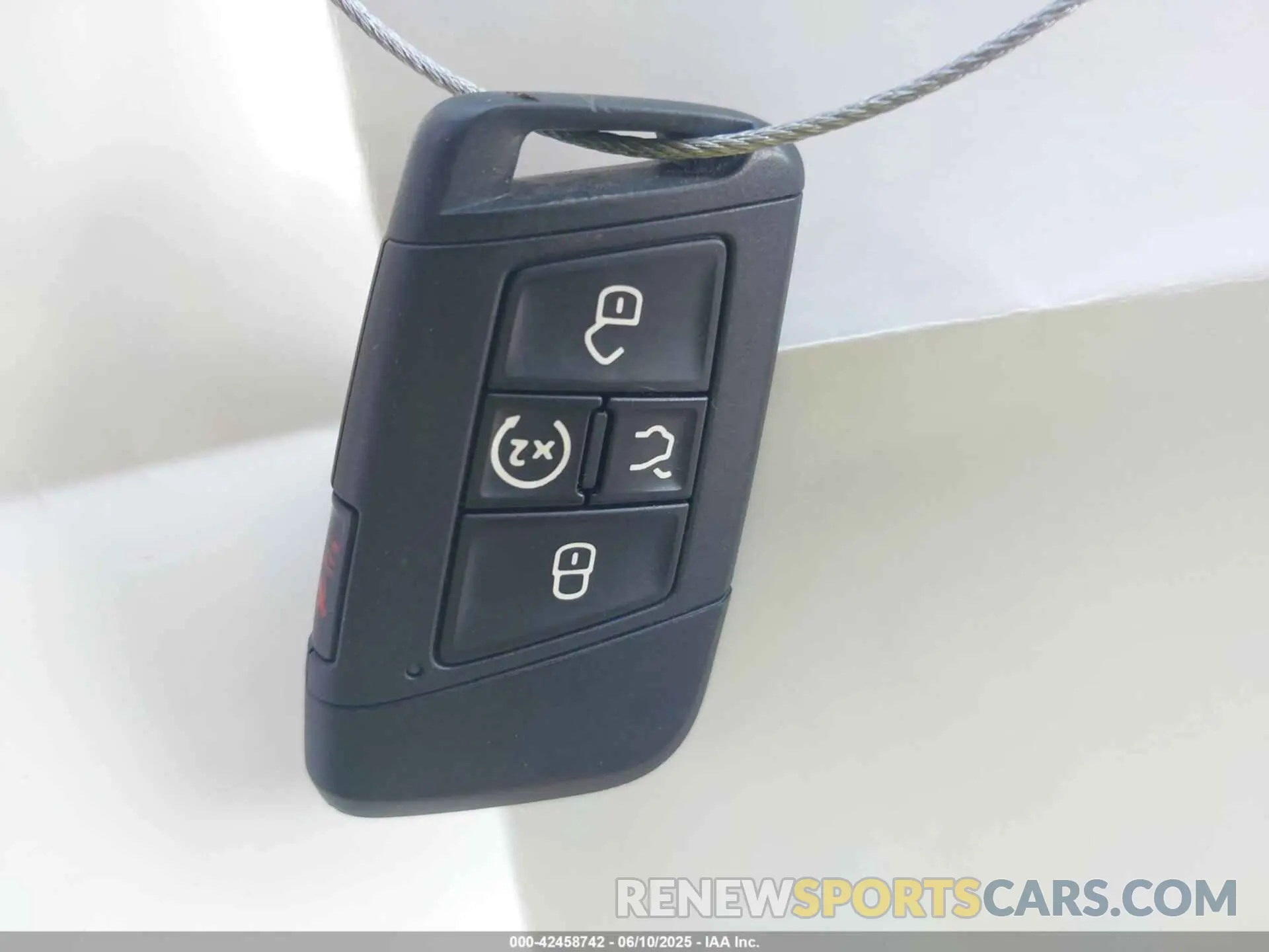 11 Photograph of a damaged car 1V2ER2CA7KC557337 VOLKSWAGEN ATLAS 2019