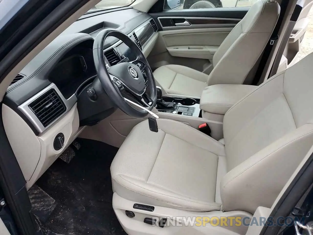 7 Photograph of a damaged car 1V2ER2CA7KC607587 VOLKSWAGEN ATLAS 2019