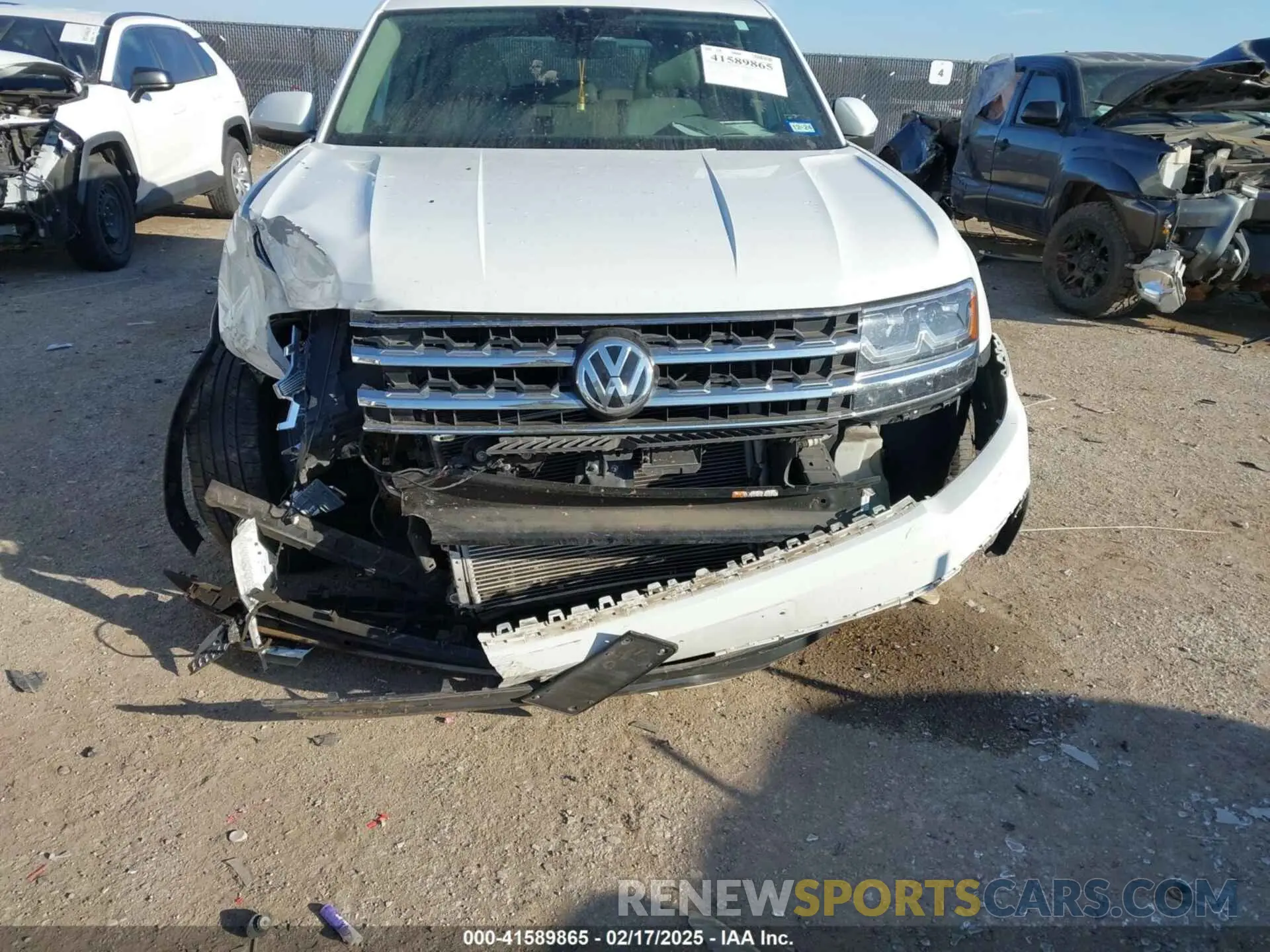 6 Photograph of a damaged car 1V2ER2CA8KC509118 VOLKSWAGEN ATLAS 2019