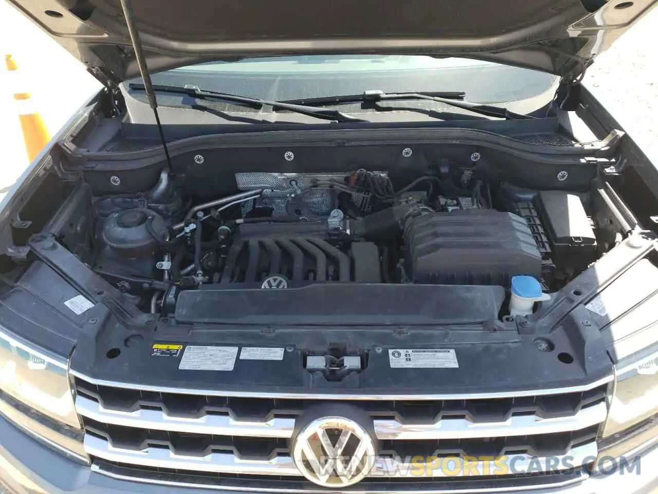 12 Photograph of a damaged car 1V2ER2CA8KC556357 VOLKSWAGEN ATLAS 2019
