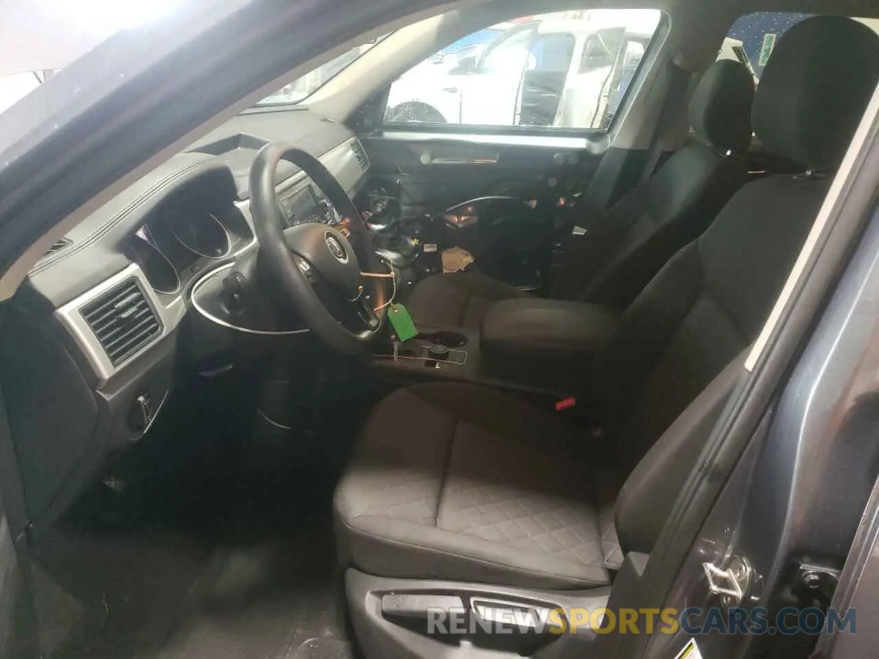 7 Photograph of a damaged car 1V2GR2CA0KC607973 VOLKSWAGEN ATLAS 2019