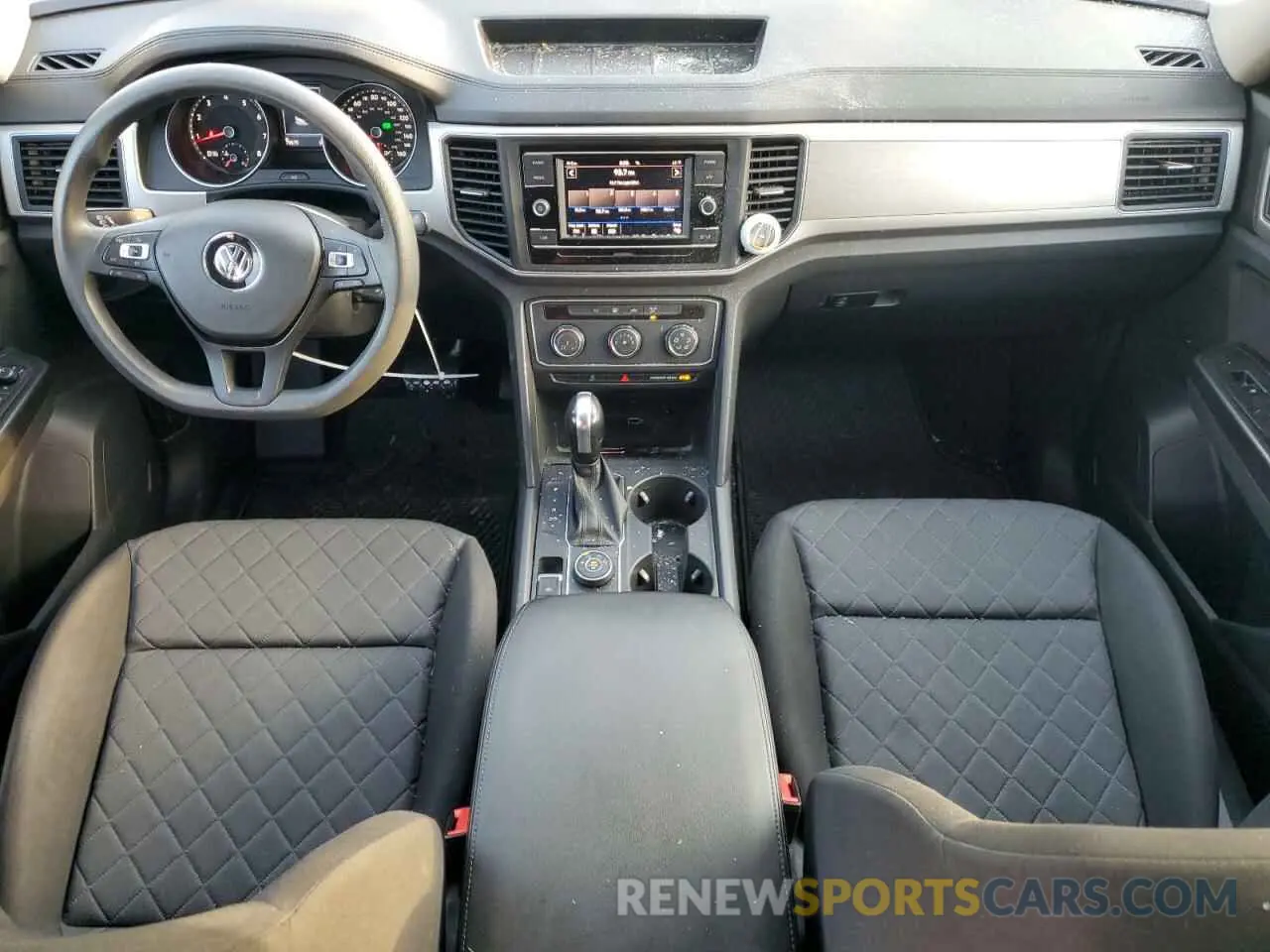 8 Photograph of a damaged car 1V2GR2CA4KC539287 VOLKSWAGEN ATLAS 2019
