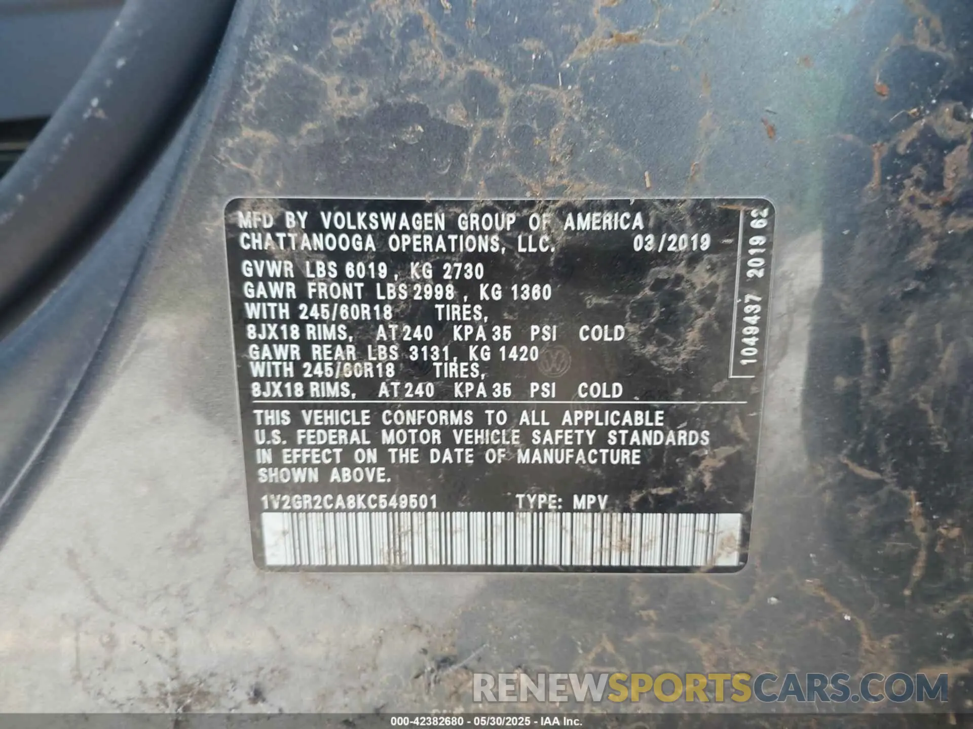9 Photograph of a damaged car 1V2GR2CA8KC549501 VOLKSWAGEN ATLAS 2019