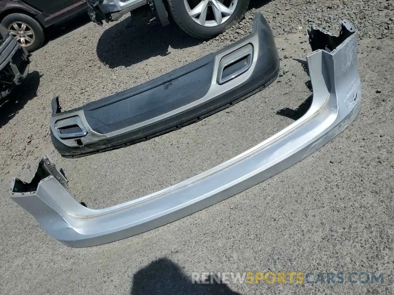 13 Photograph of a damaged car 1V2LR2CA5KC549048 VOLKSWAGEN ATLAS 2019