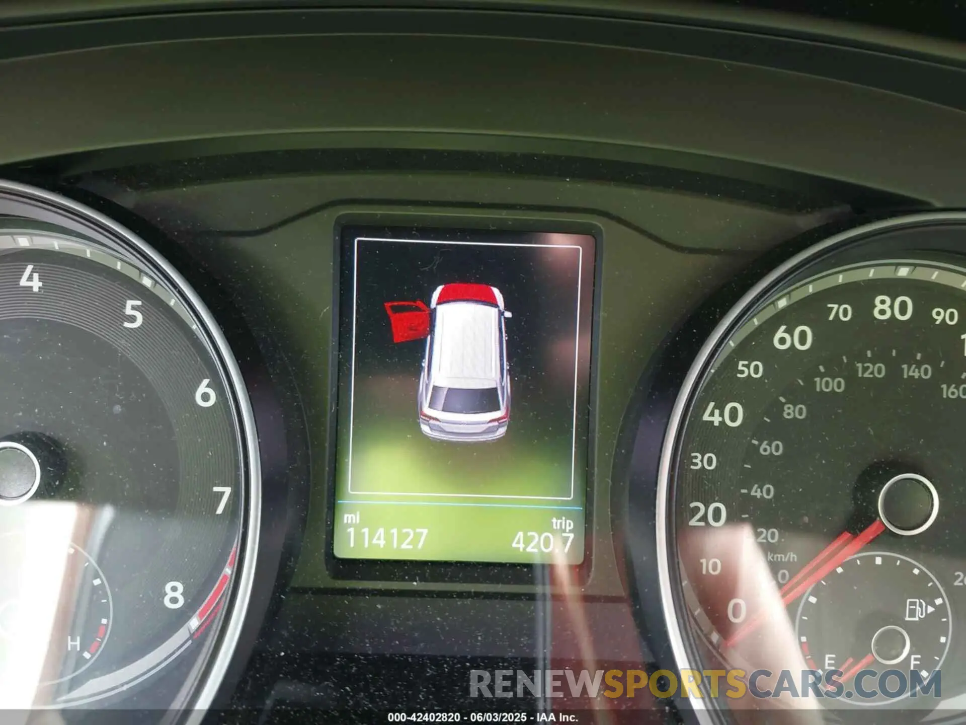 7 Photograph of a damaged car 1V2LR2CA9KC575393 VOLKSWAGEN ATLAS 2019