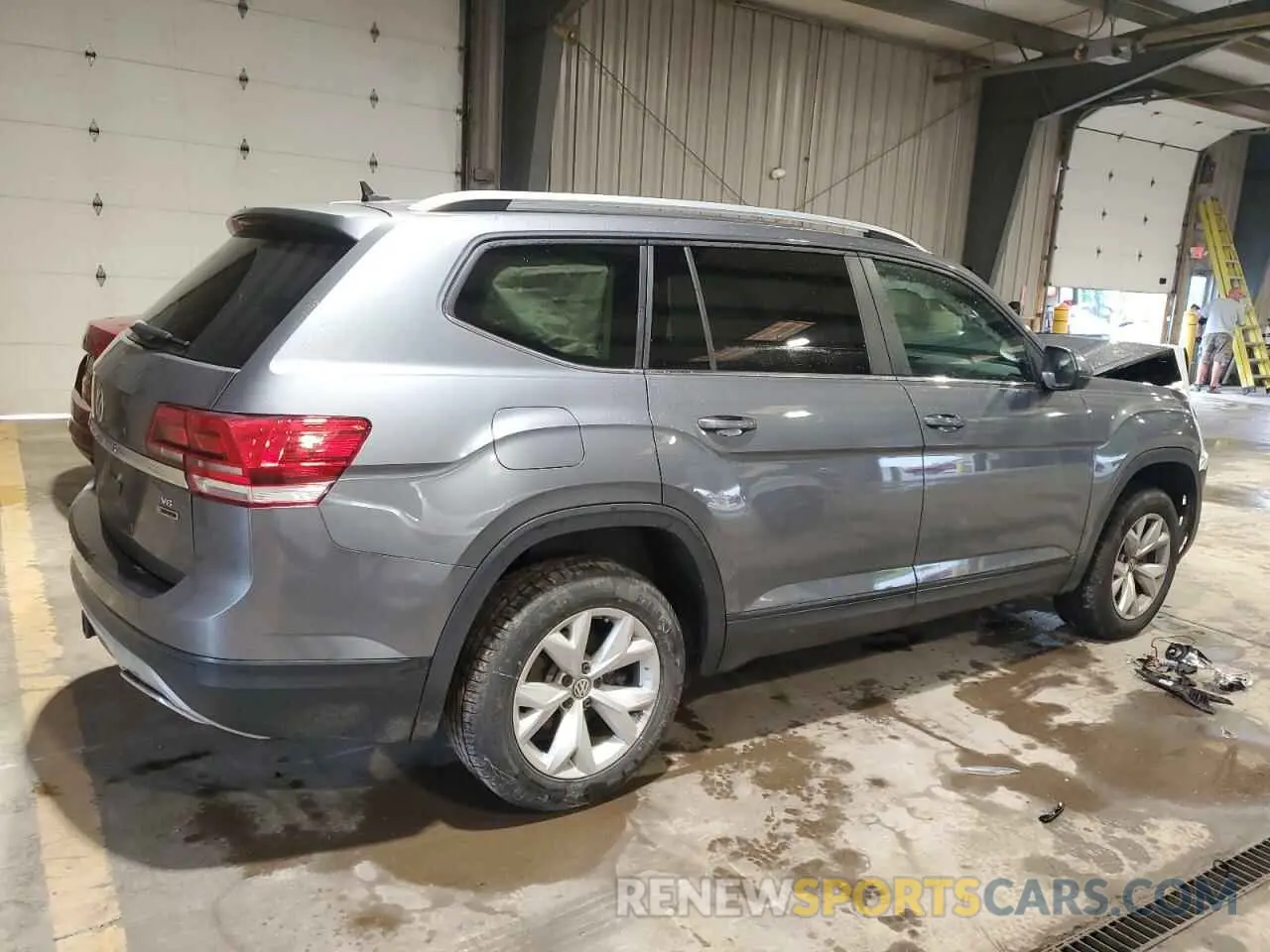 3 Photograph of a damaged car 1V2LR2CAXKC550177 VOLKSWAGEN ATLAS 2019