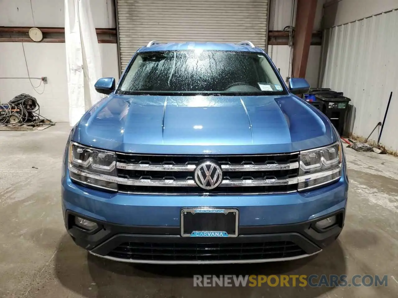 5 Photograph of a damaged car 1V2LR2CAXKC575578 VOLKSWAGEN ATLAS 2019