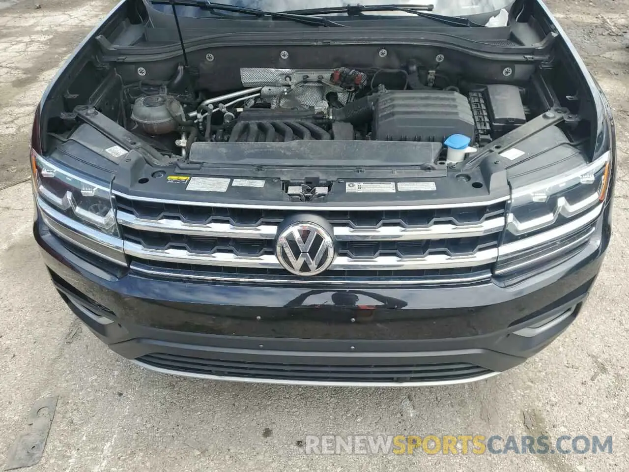 12 Photograph of a damaged car 1V2MR2CA0KC526622 VOLKSWAGEN ATLAS 2019
