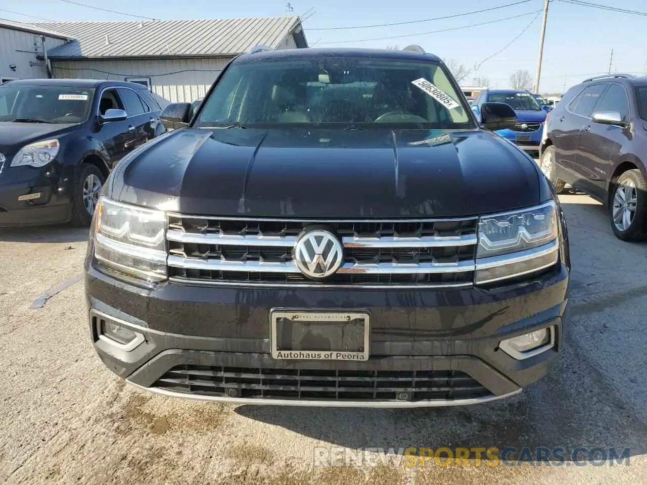 5 Photograph of a damaged car 1V2MR2CA4KC584328 VOLKSWAGEN ATLAS 2019