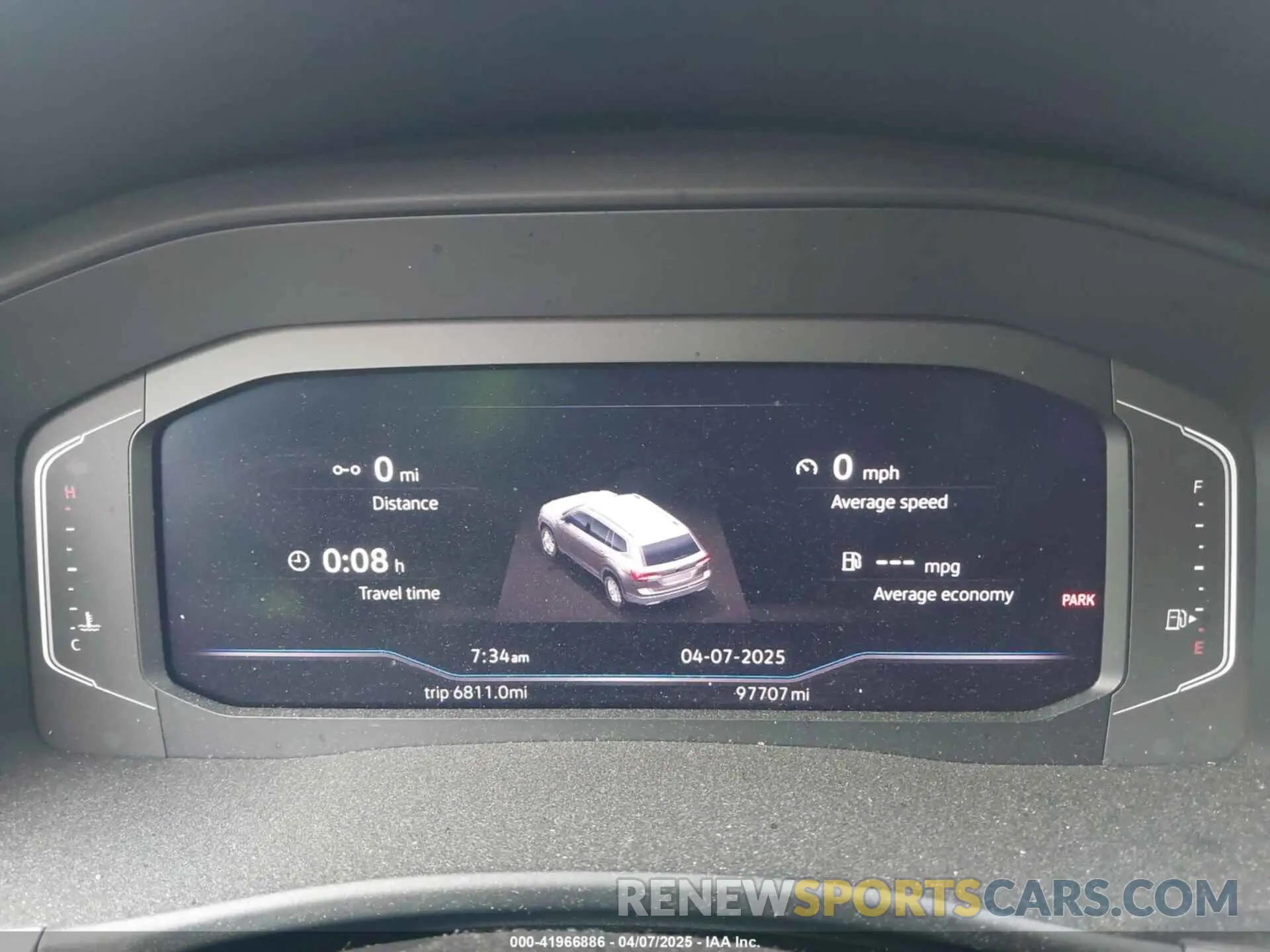 7 Photograph of a damaged car 1V2MR2CA5KC610726 VOLKSWAGEN ATLAS 2019