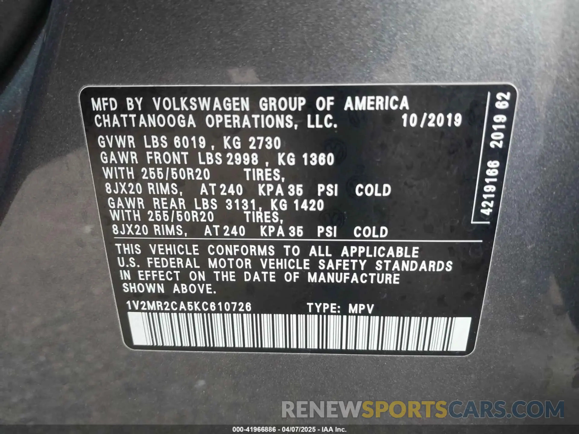 9 Photograph of a damaged car 1V2MR2CA5KC610726 VOLKSWAGEN ATLAS 2019