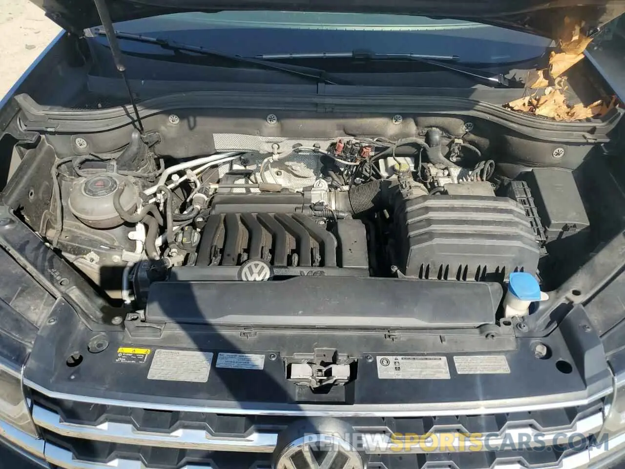 12 Photograph of a damaged car 1V2MR2CA6KC522767 VOLKSWAGEN ATLAS 2019