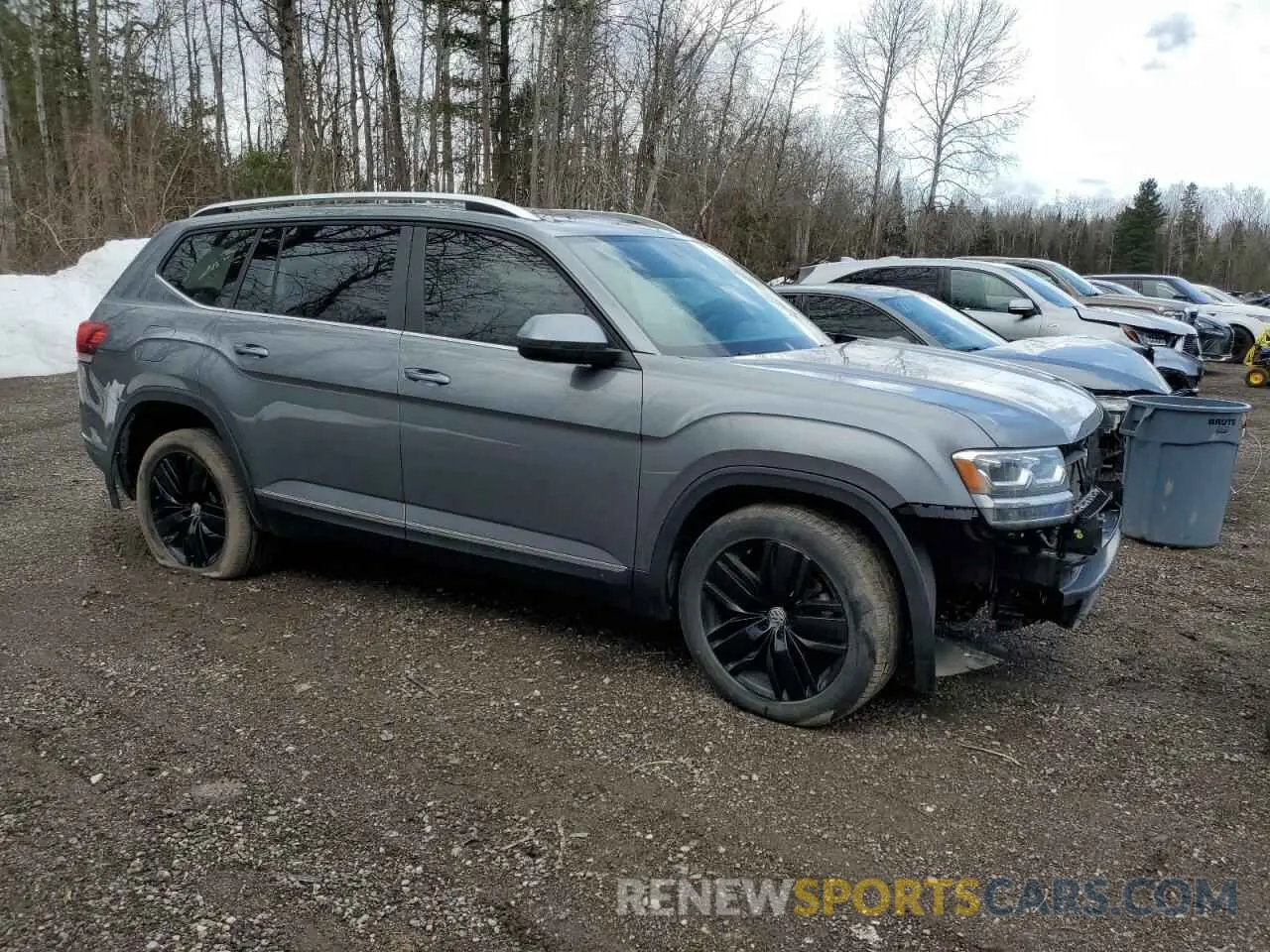 4 Photograph of a damaged car 1V2MR2CA8KC596112 VOLKSWAGEN ATLAS 2019