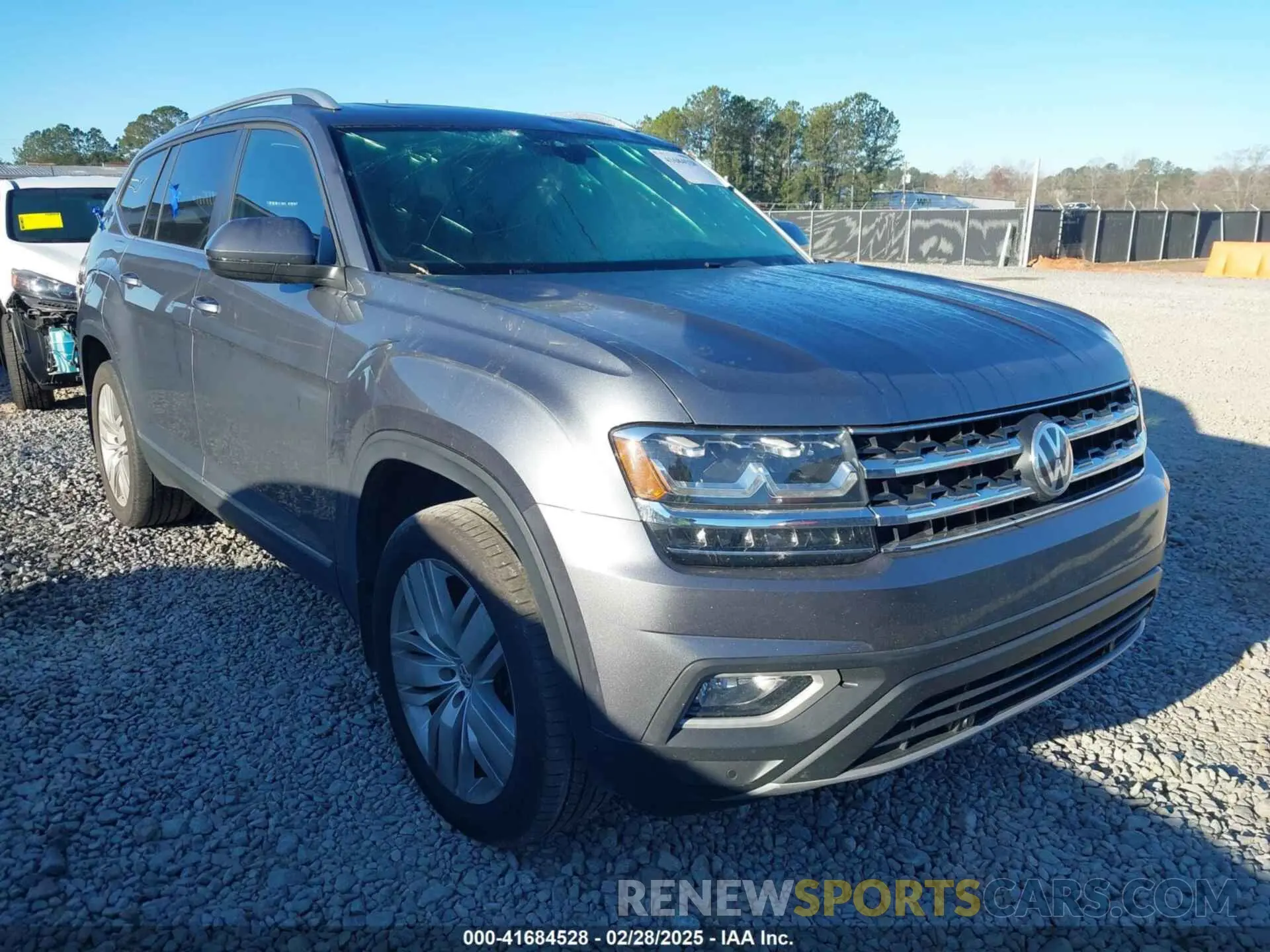 1 Photograph of a damaged car 1V2MR2CA9KC515585 VOLKSWAGEN ATLAS 2019