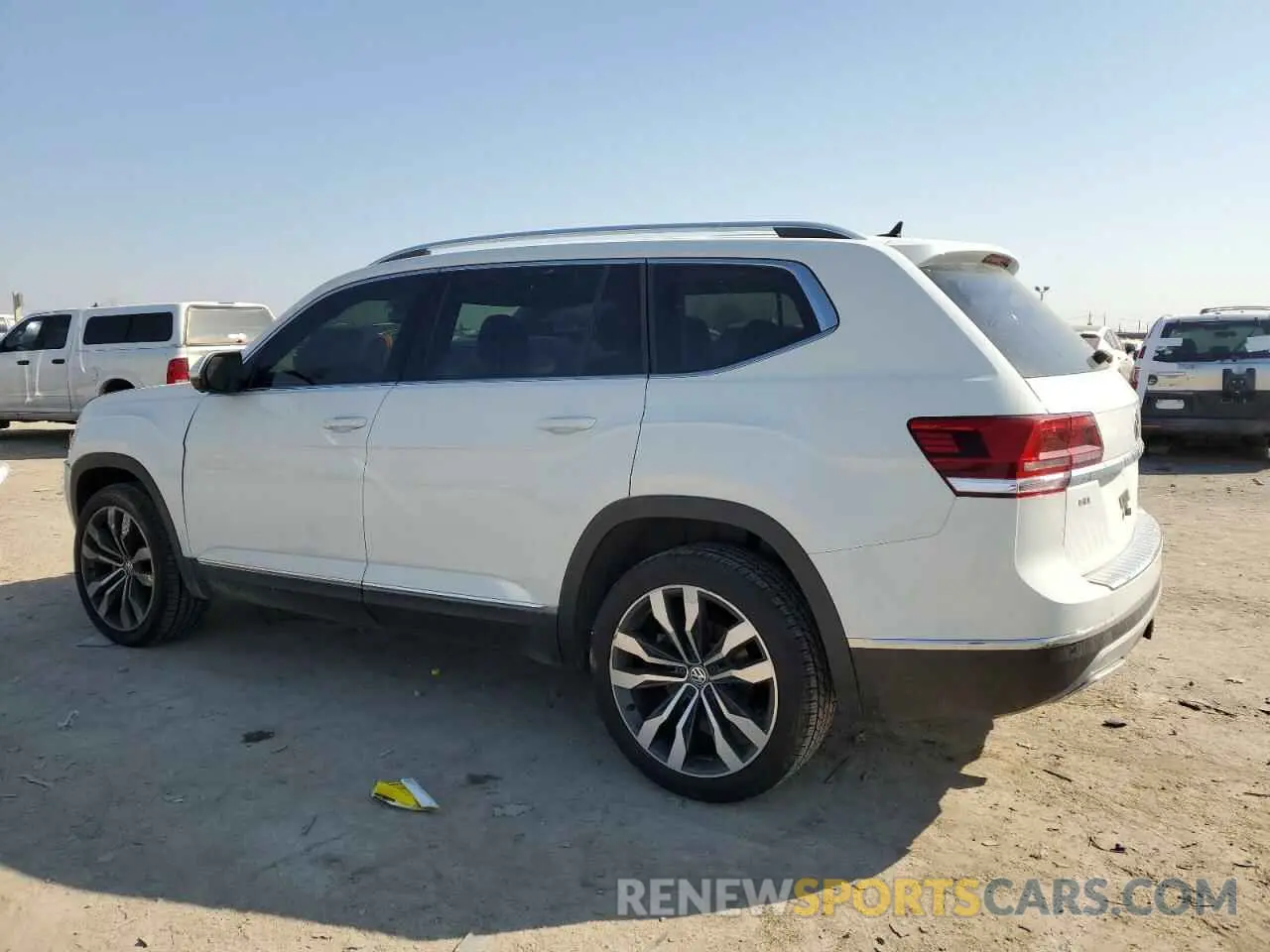2 Photograph of a damaged car 1V2NR2CA0KC599798 VOLKSWAGEN ATLAS 2019