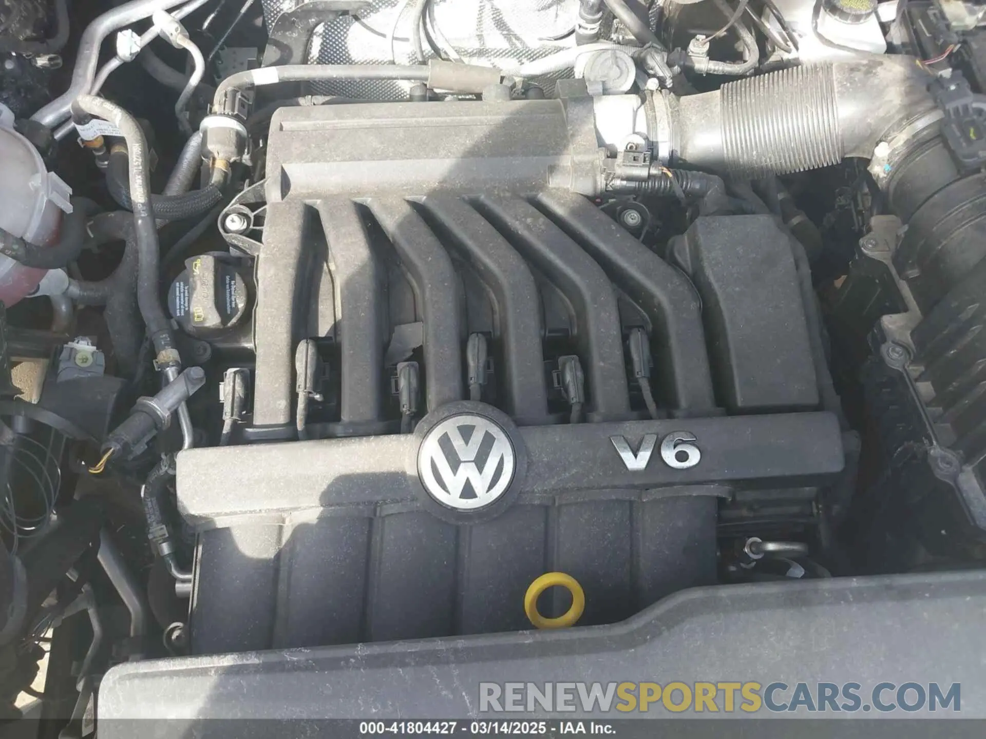 10 Photograph of a damaged car 1V2NR2CA1KC510871 VOLKSWAGEN ATLAS 2019