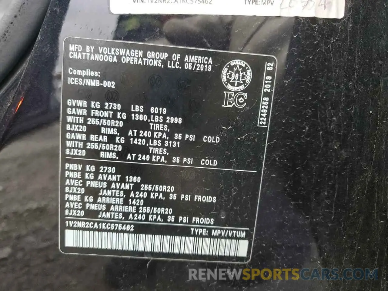 13 Photograph of a damaged car 1V2NR2CA1KC575462 VOLKSWAGEN ATLAS 2019