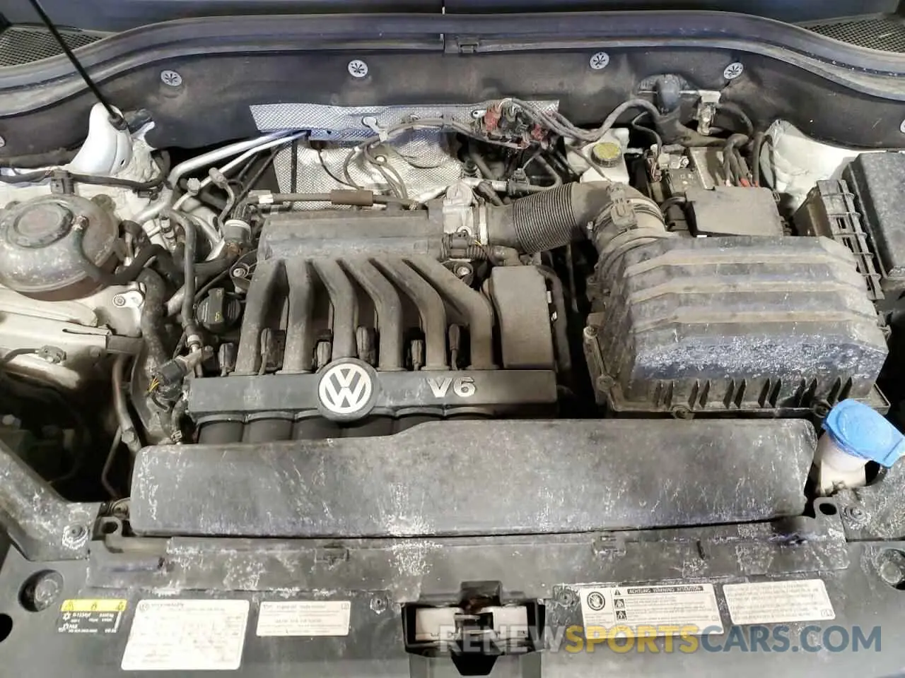 11 Photograph of a damaged car 1V2NR2CA2KC622904 VOLKSWAGEN ATLAS 2019