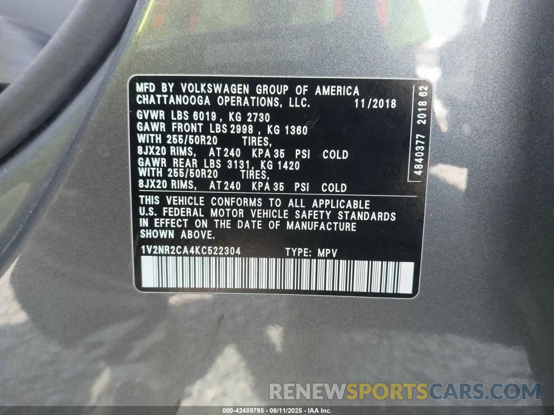 9 Photograph of a damaged car 1V2NR2CA4KC522304 VOLKSWAGEN ATLAS 2019