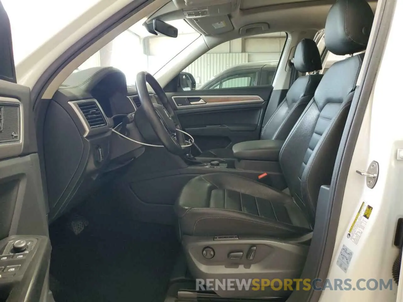 7 Photograph of a damaged car 1V2NR2CA4KC534050 VOLKSWAGEN ATLAS 2019