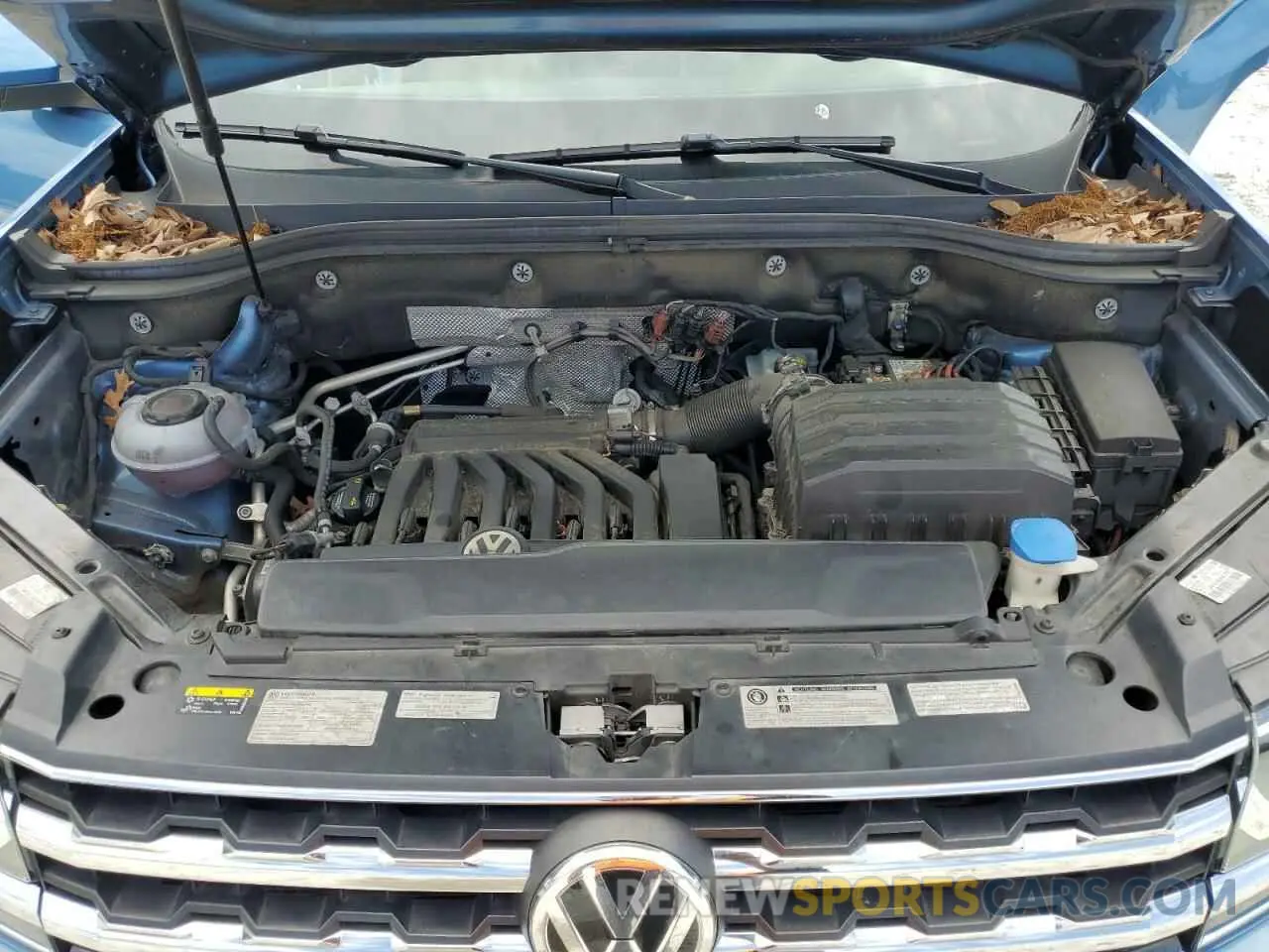 12 Photograph of a damaged car 1V2NR2CA4KC559238 VOLKSWAGEN ATLAS 2019