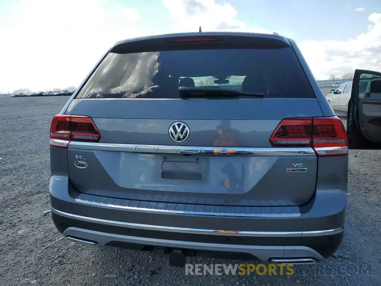 6 Photograph of a damaged car 1V2NR2CA5KC524661 VOLKSWAGEN ATLAS 2019