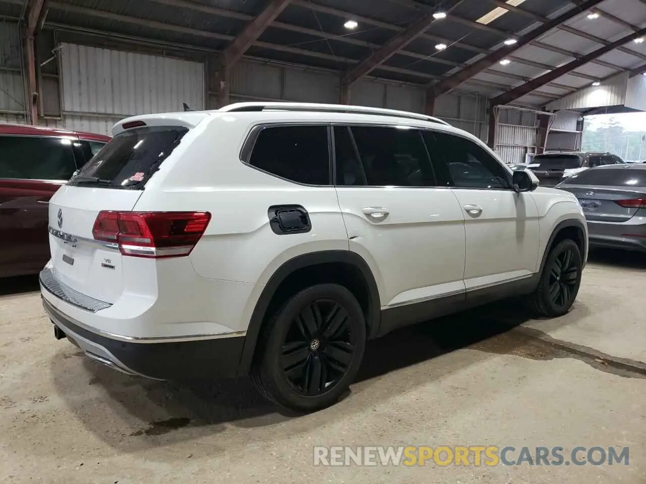 3 Photograph of a damaged car 1V2NR2CA5KC530086 VOLKSWAGEN ATLAS 2019