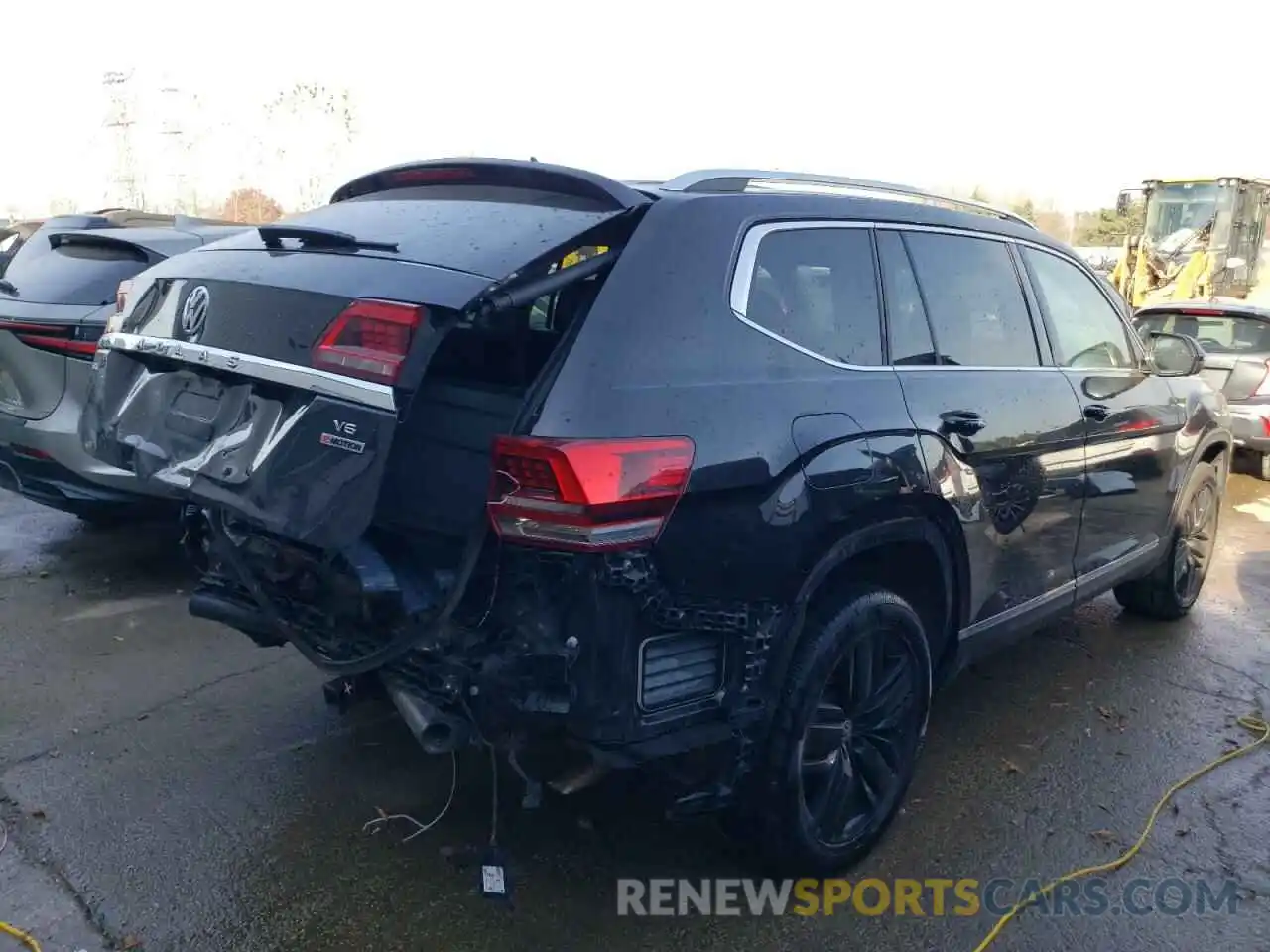 3 Photograph of a damaged car 1V2NR2CA5KC623545 VOLKSWAGEN ATLAS 2019