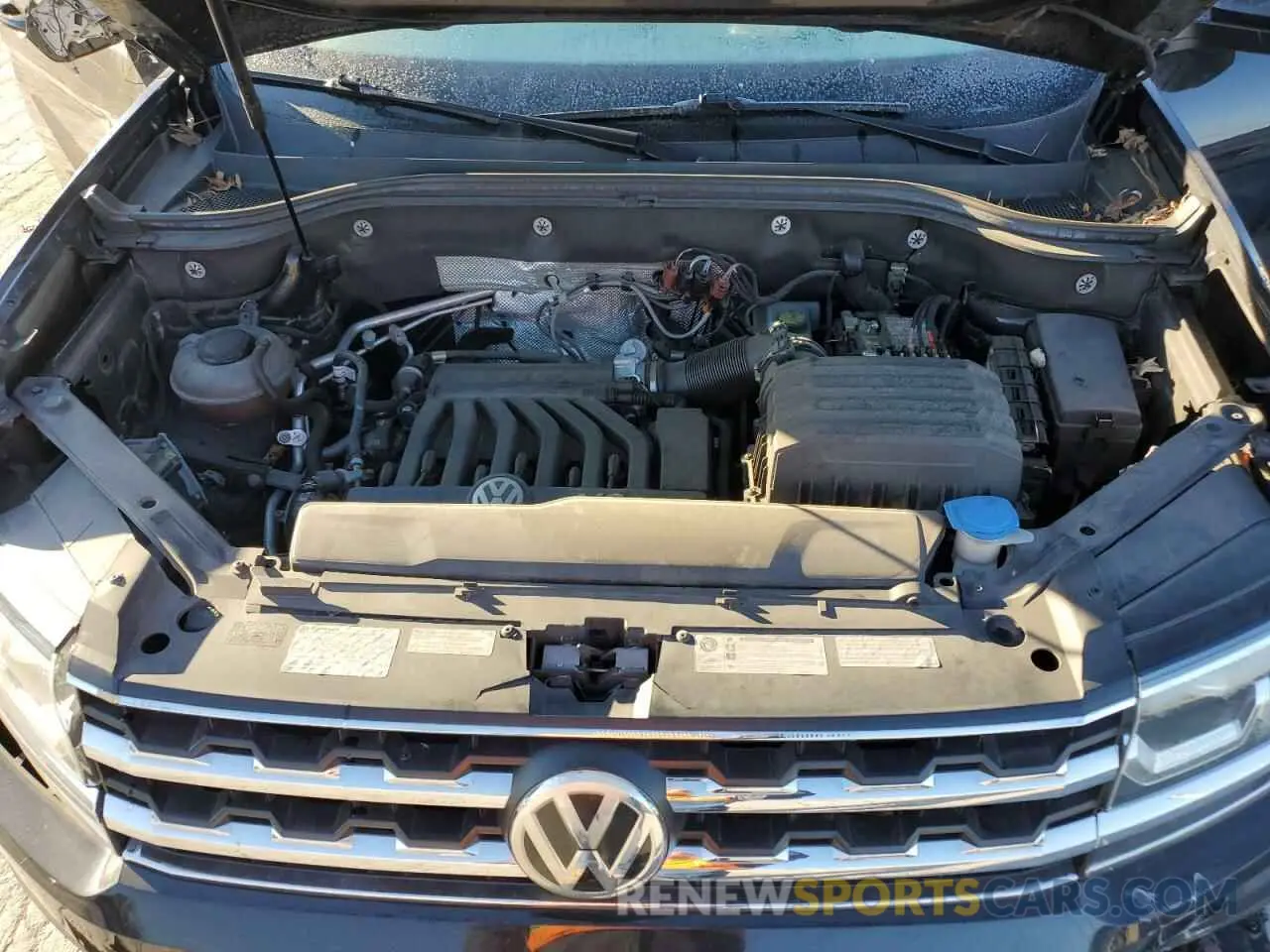 14 Photograph of a damaged car 1V2NR2CA6KC506976 VOLKSWAGEN ATLAS 2019