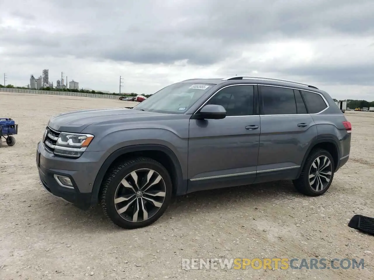 1 Photograph of a damaged car 1V2NR2CA6KC585601 VOLKSWAGEN ATLAS 2019