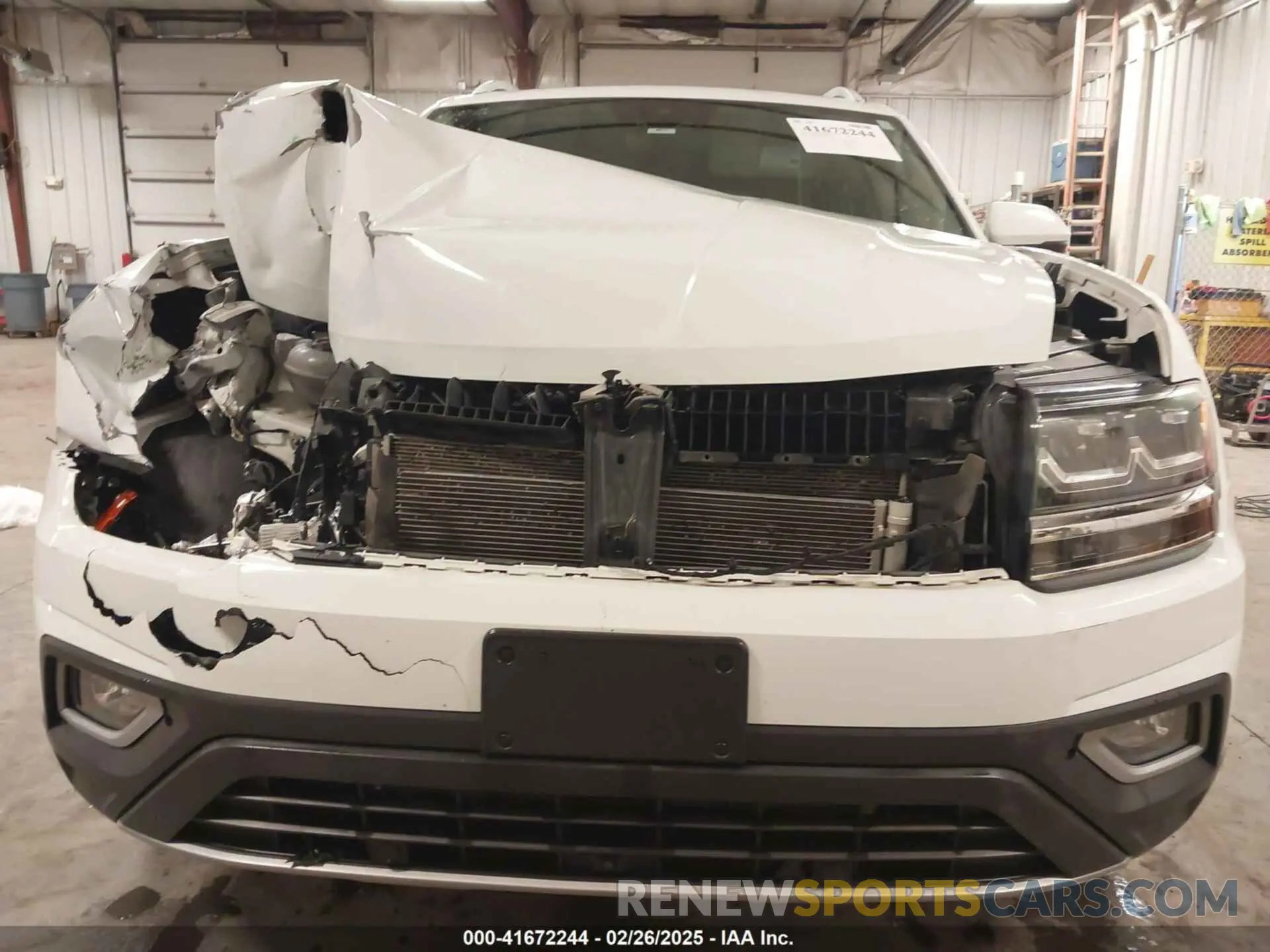 6 Photograph of a damaged car 1V2NR2CA6KC609119 VOLKSWAGEN ATLAS 2019