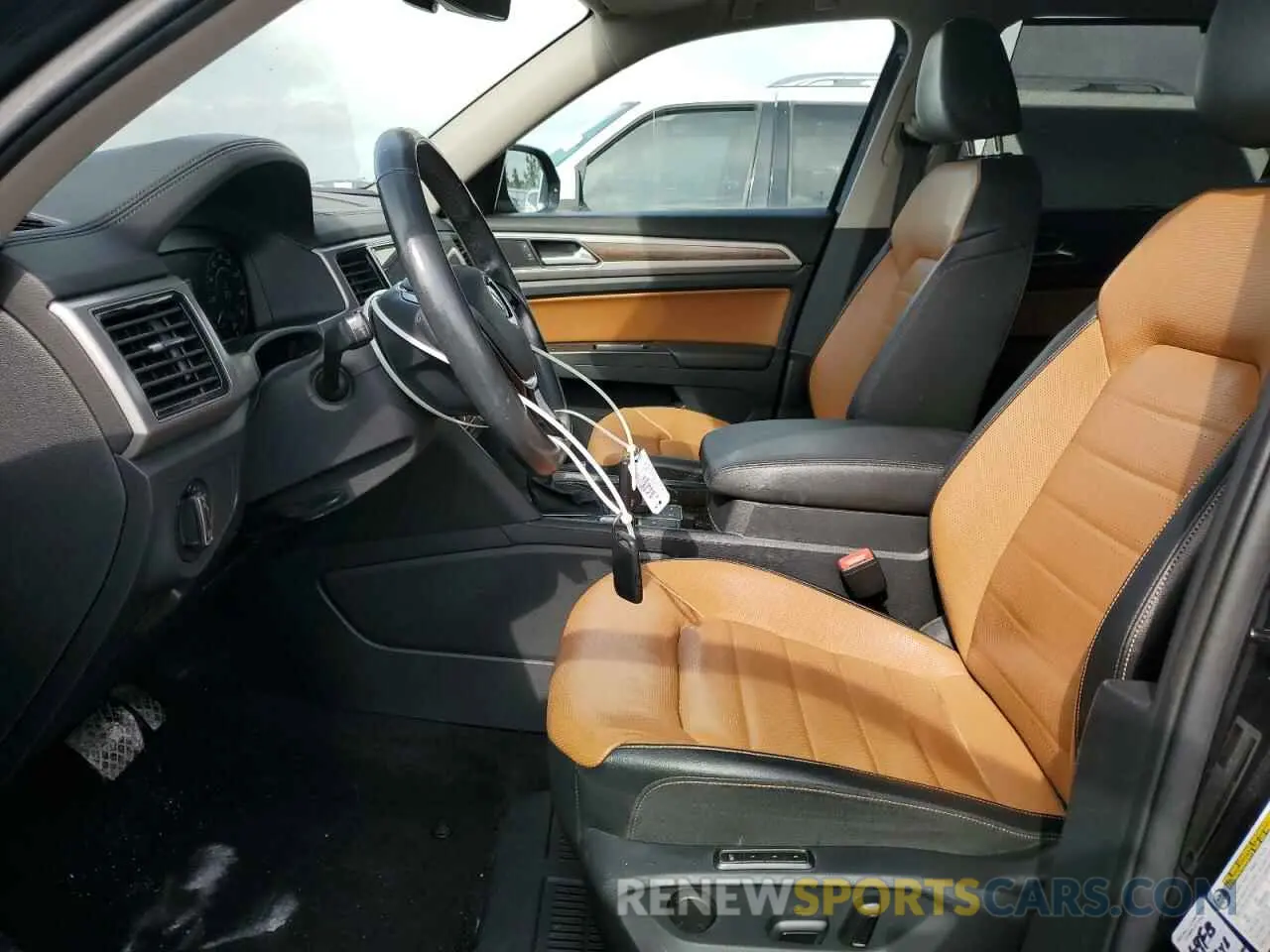 7 Photograph of a damaged car 1V2NR2CA8KC542491 VOLKSWAGEN ATLAS 2019