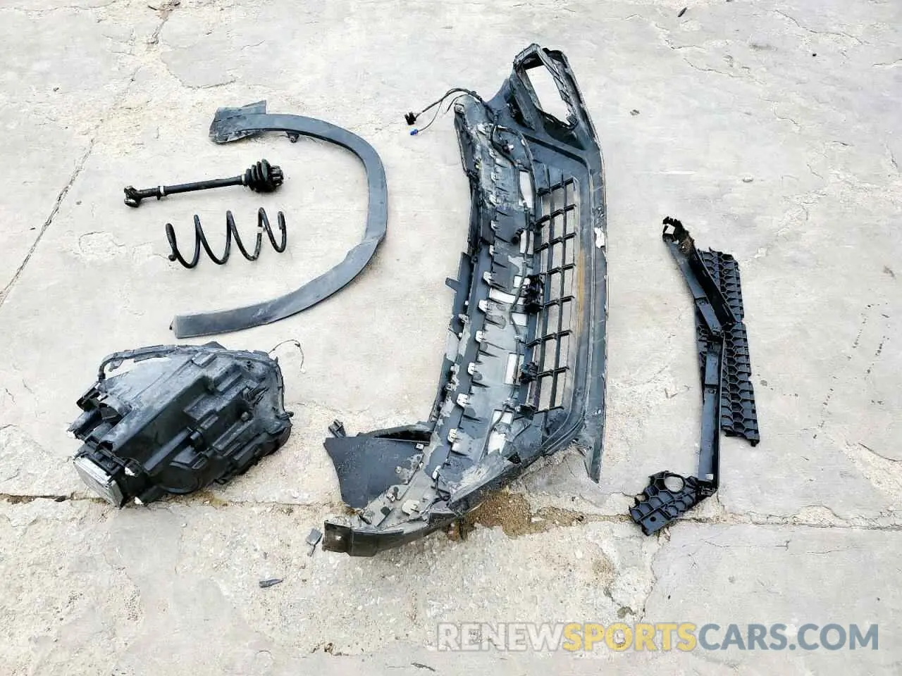 13 Photograph of a damaged car 1V2NR2CA9KC506504 VOLKSWAGEN ATLAS 2019