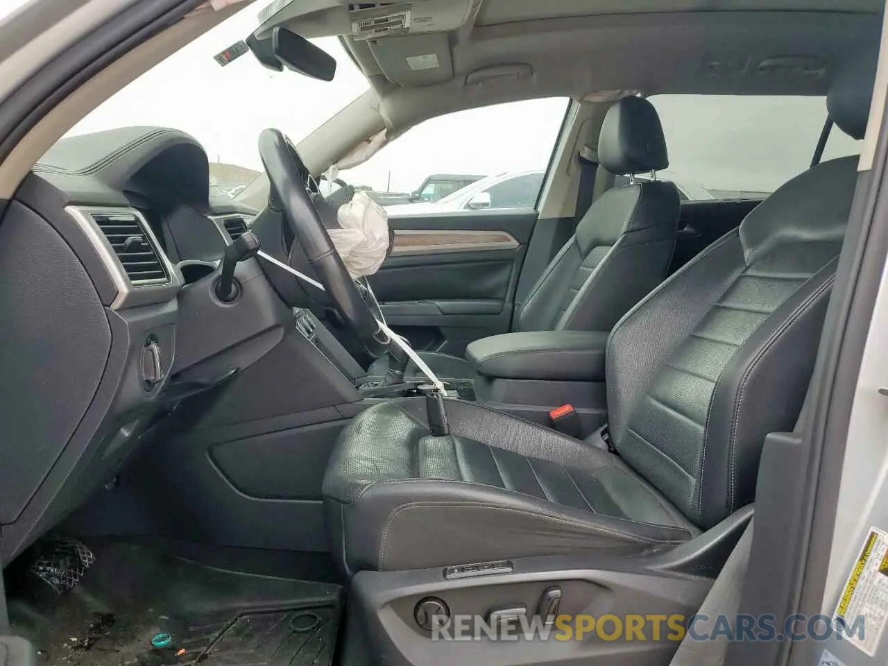 7 Photograph of a damaged car 1V2NR2CA9KC506504 VOLKSWAGEN ATLAS 2019