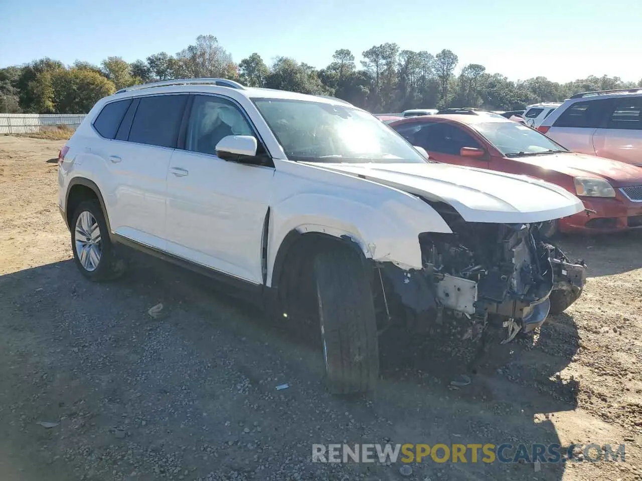 4 Photograph of a damaged car 1V2NR2CAXKC532657 VOLKSWAGEN ATLAS 2019