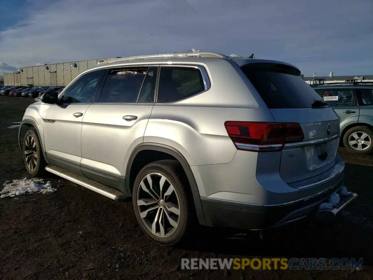 2 Photograph of a damaged car 1V2NR2CAXKC582684 VOLKSWAGEN ATLAS 2019