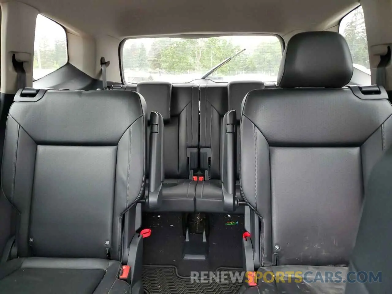 10 Photograph of a damaged car 1V2RR2CA0KC520762 VOLKSWAGEN ATLAS 2019