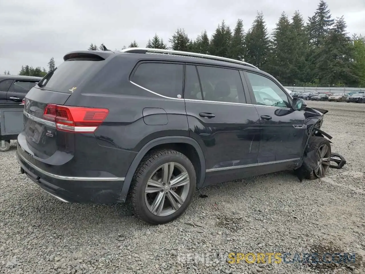 3 Photograph of a damaged car 1V2RR2CA0KC520762 VOLKSWAGEN ATLAS 2019